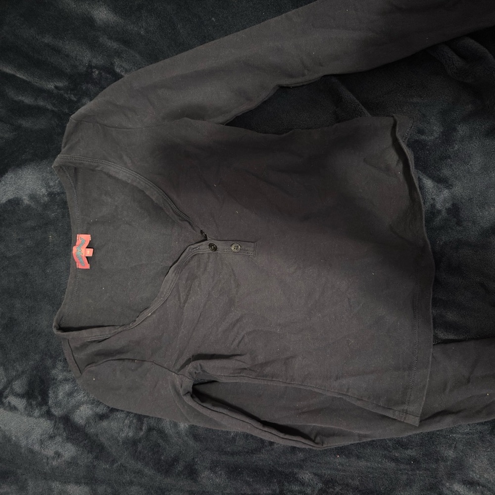 Edikted navy long sleeve